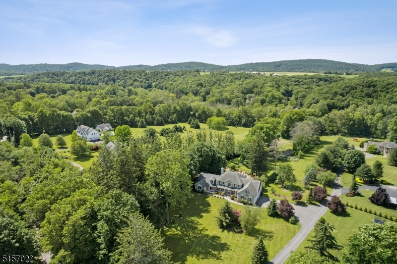 142 Old Turnpike Rd