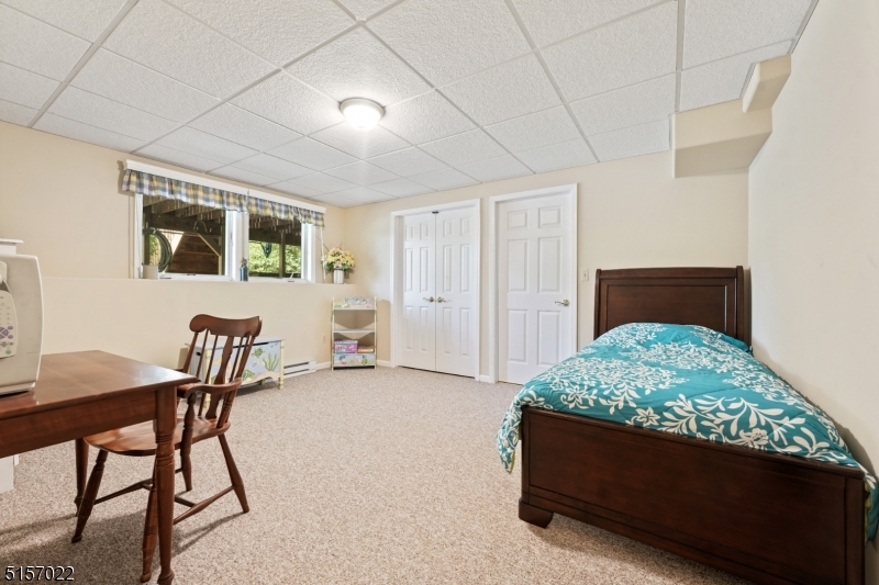 142 Old Turnpike Rd