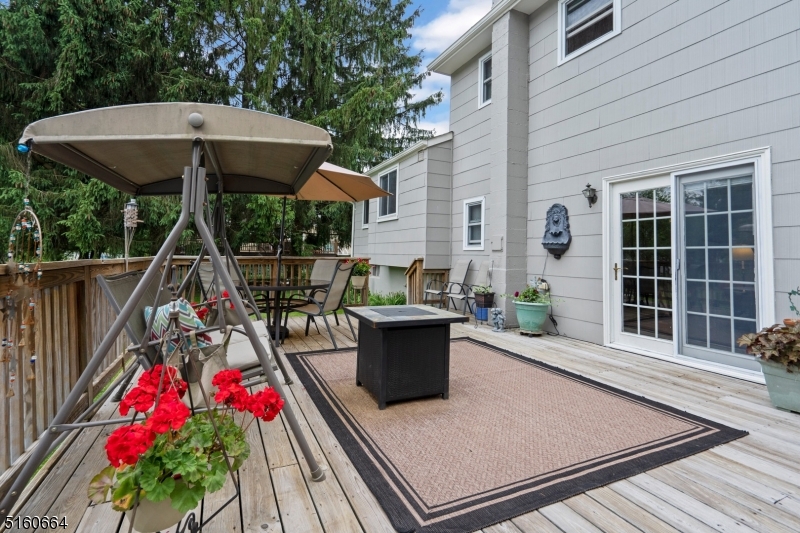 103 Countryside Dr