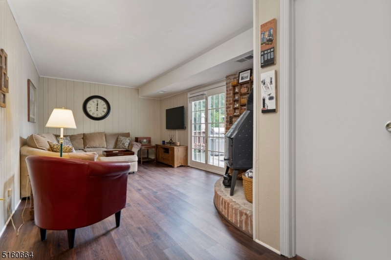 103 Countryside Dr