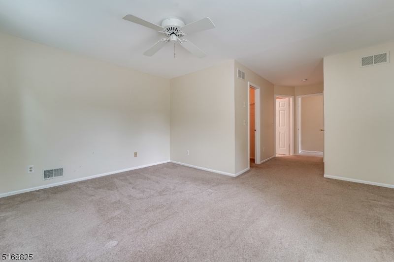 1805 Scarlett Dr