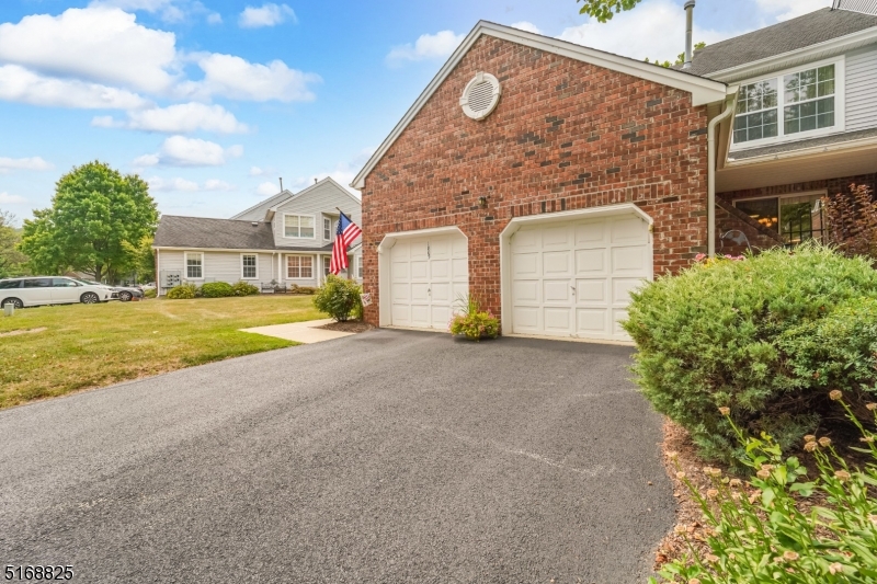 1805 Scarlett Dr