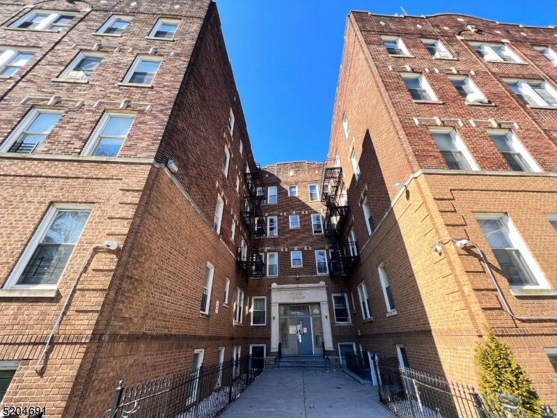 165 Augusta Street D6