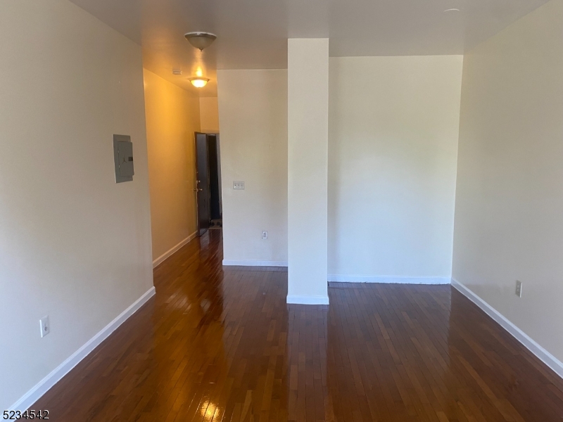 741 Clinton Ave B3