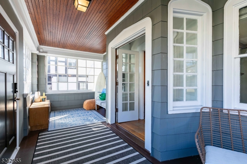12 Winslow Pl