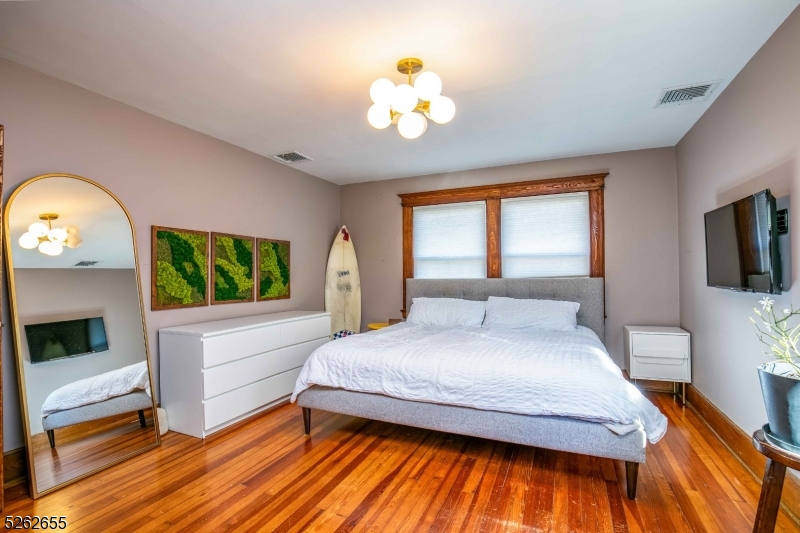 12 Winslow Pl
