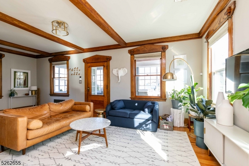12 Winslow Pl