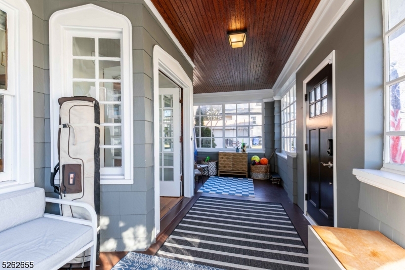 12 Winslow Pl