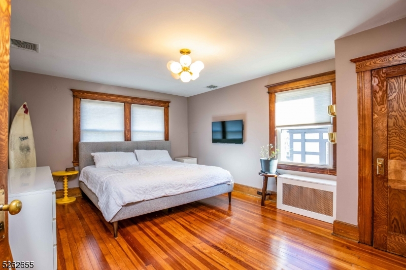12 Winslow Pl