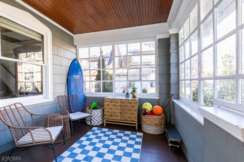 12 Winslow Pl