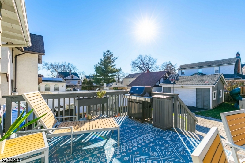 12 Winslow Pl