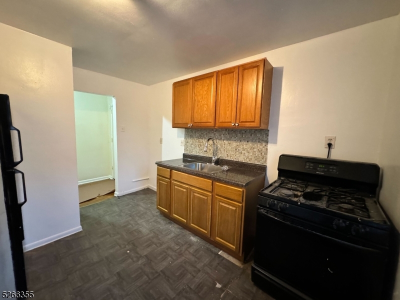 58 Underwood St Unit: C2