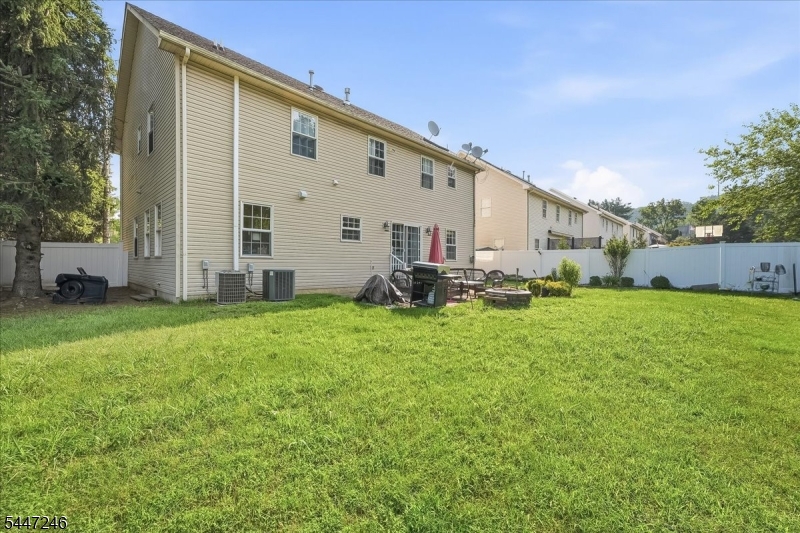 5 Old Bridge Rd