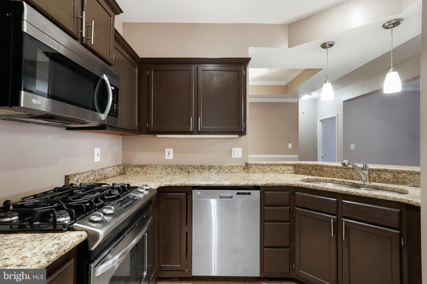 9413 Groffs Mill DRIVE Unit: 9413