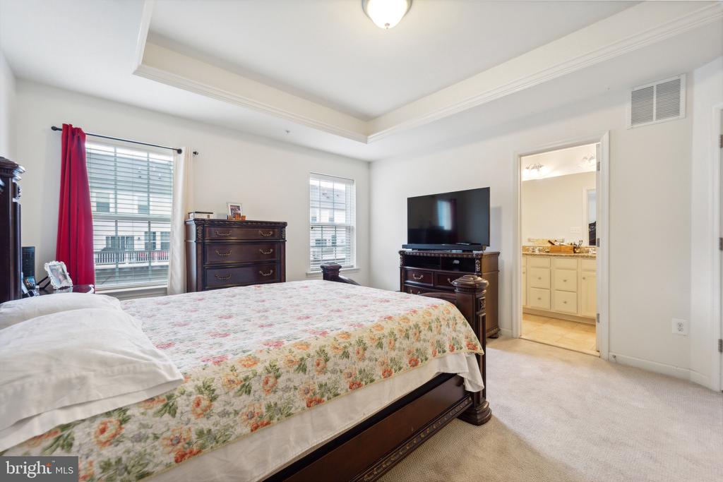 503 Brownstone Ct