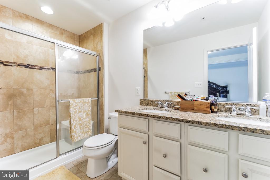 503 Brownstone Ct