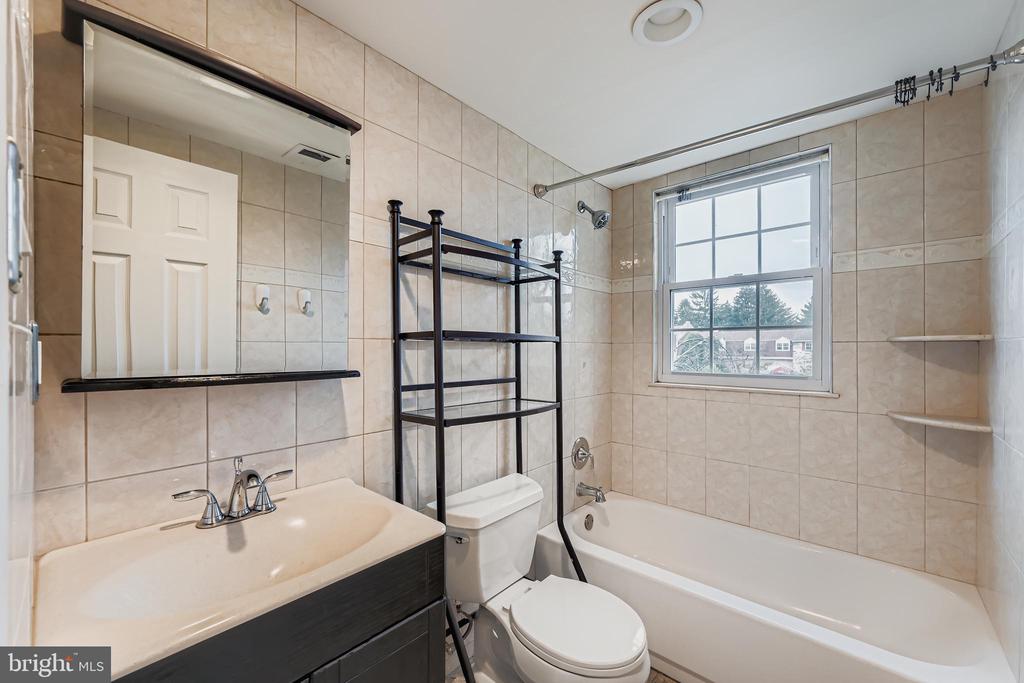 11906 TARRAGON ROAD I I