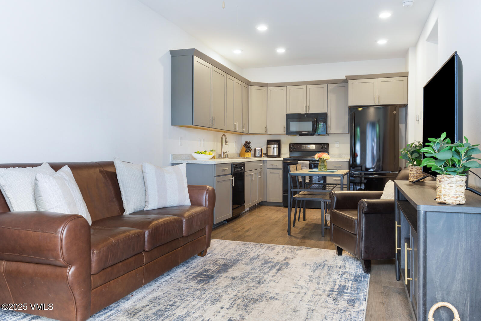 4 Uneva Court, B1