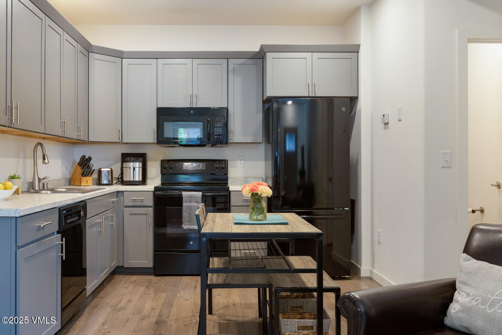 4 Uneva Court, B1