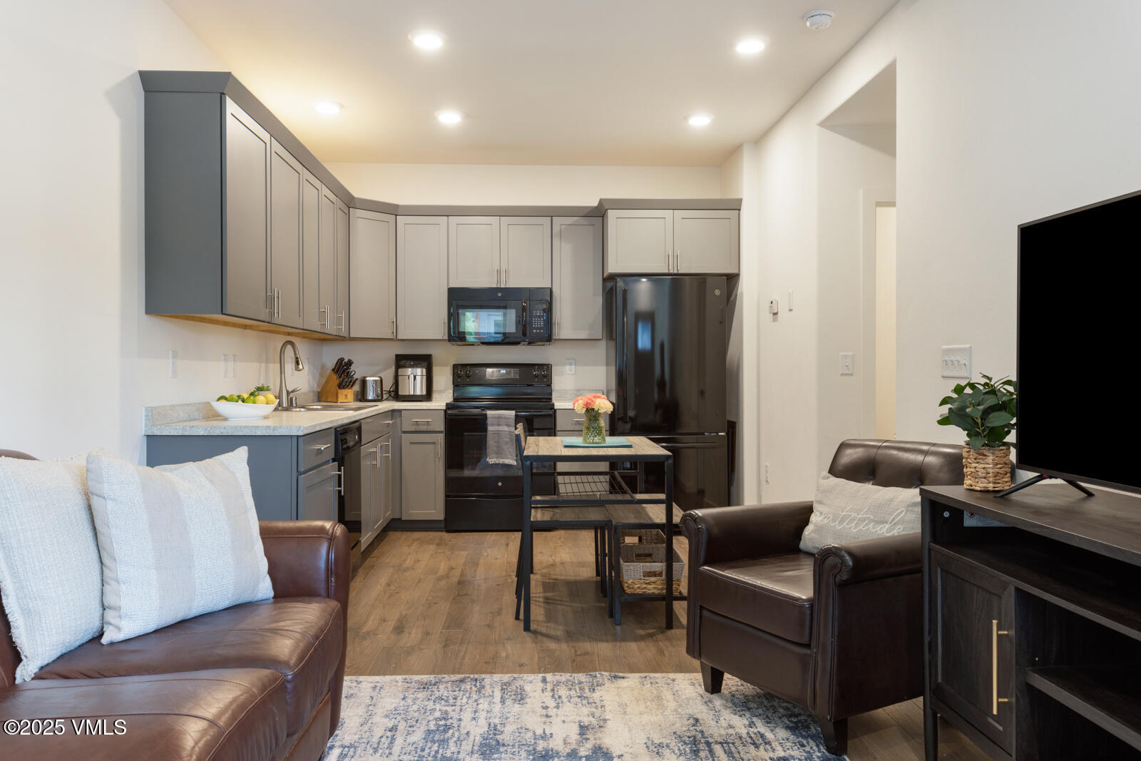 4 Uneva Court, B1