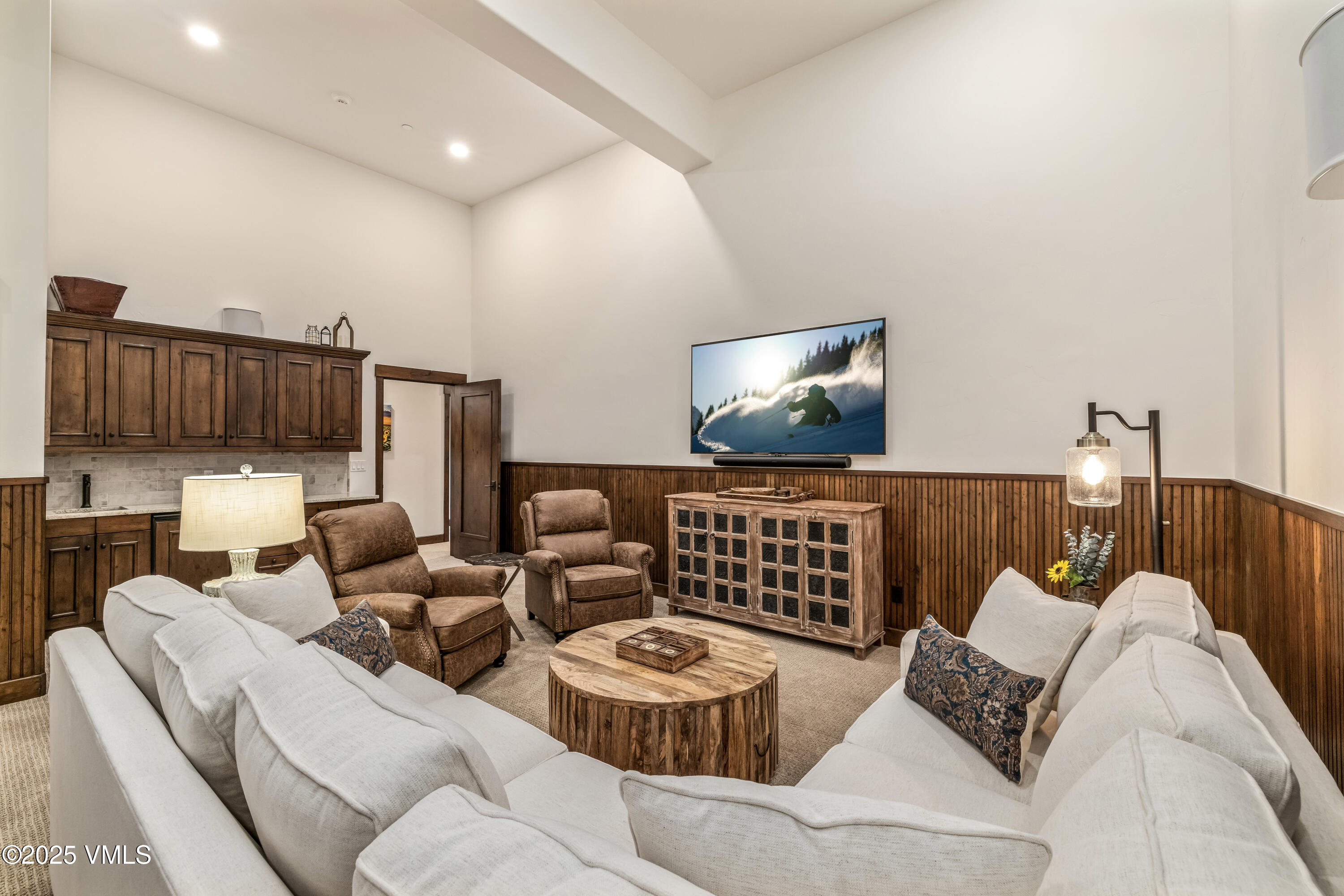 1252 Bachelor Ridge 9