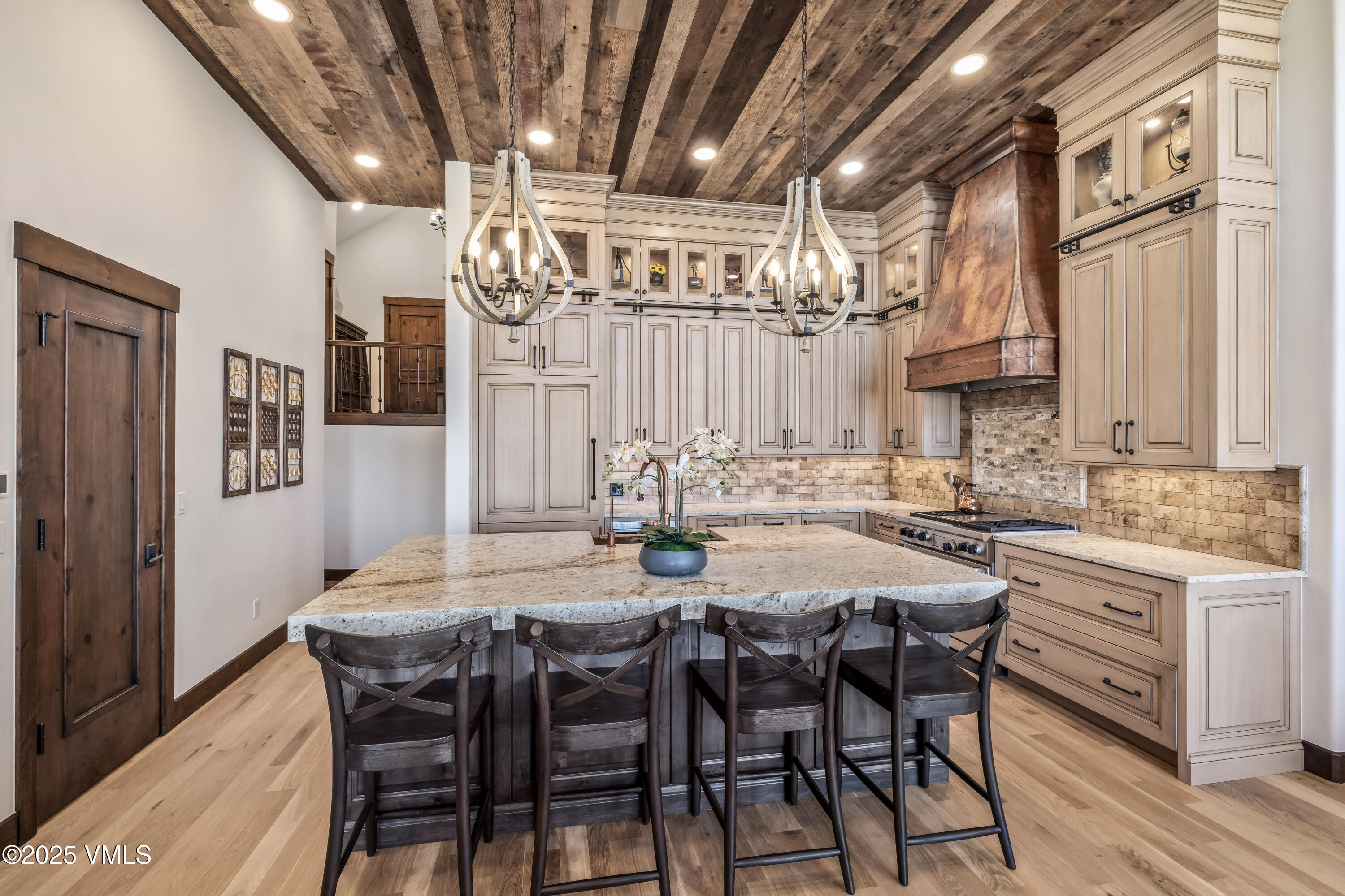 1252 Bachelor Ridge 9