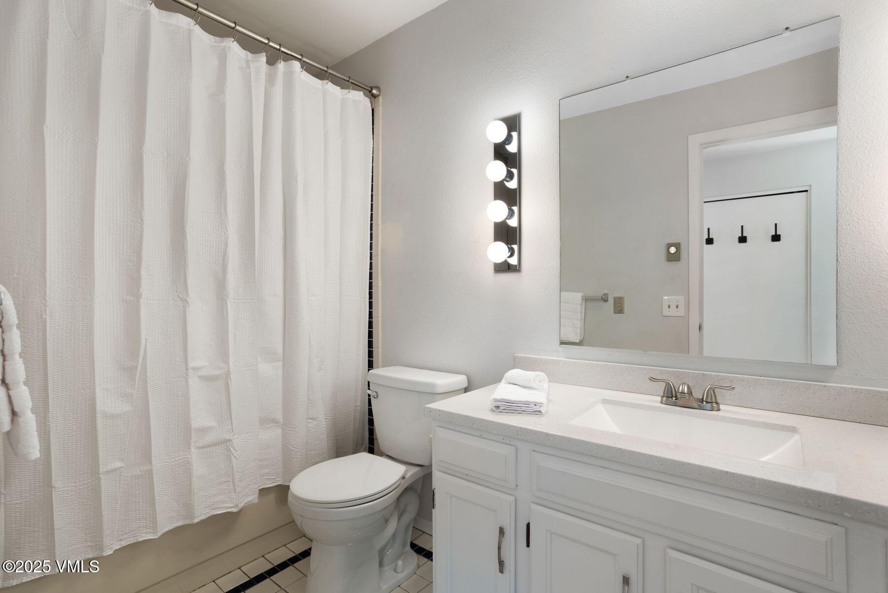 39377 HWY 6, C203 C203