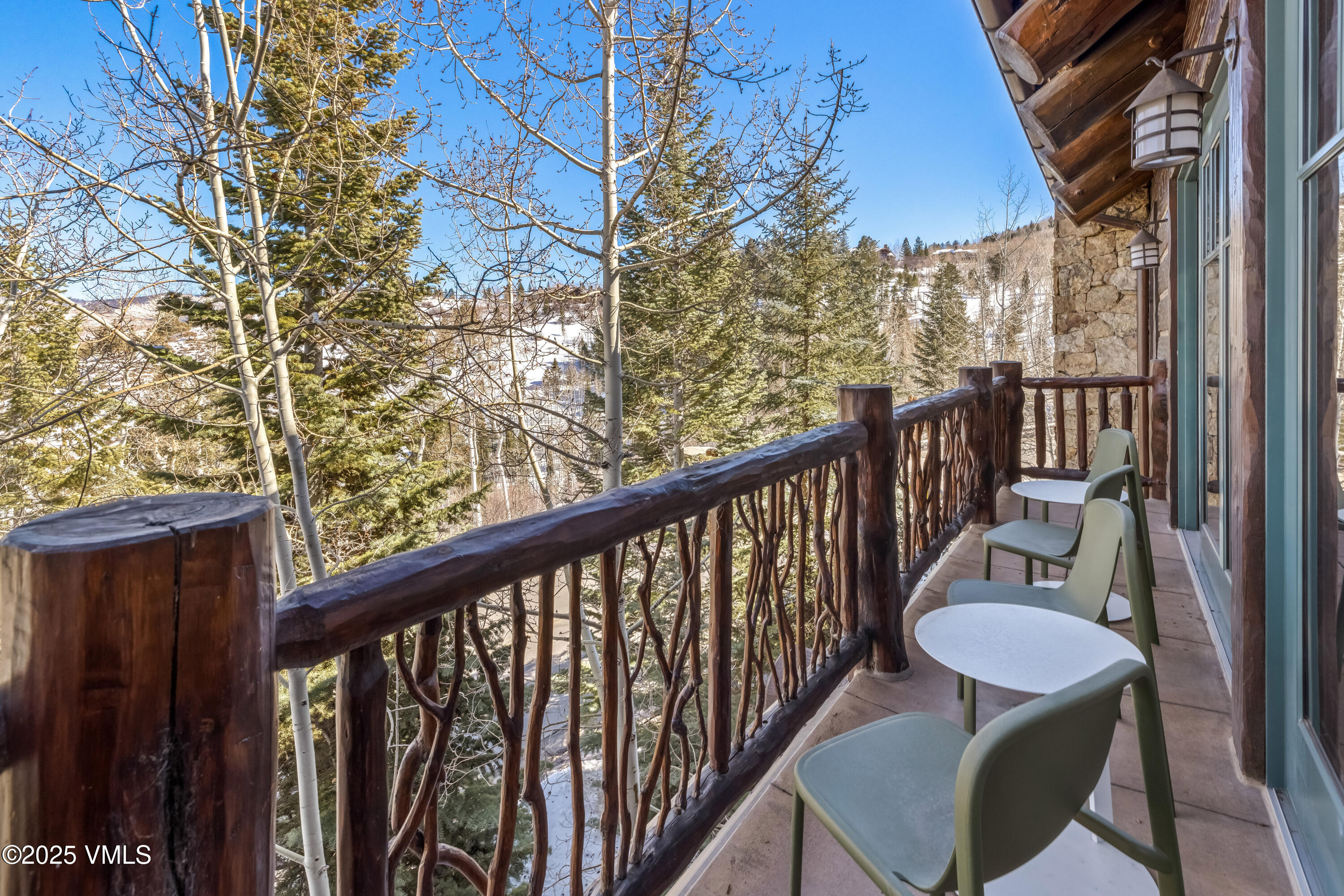 130 Daybreak Road R401