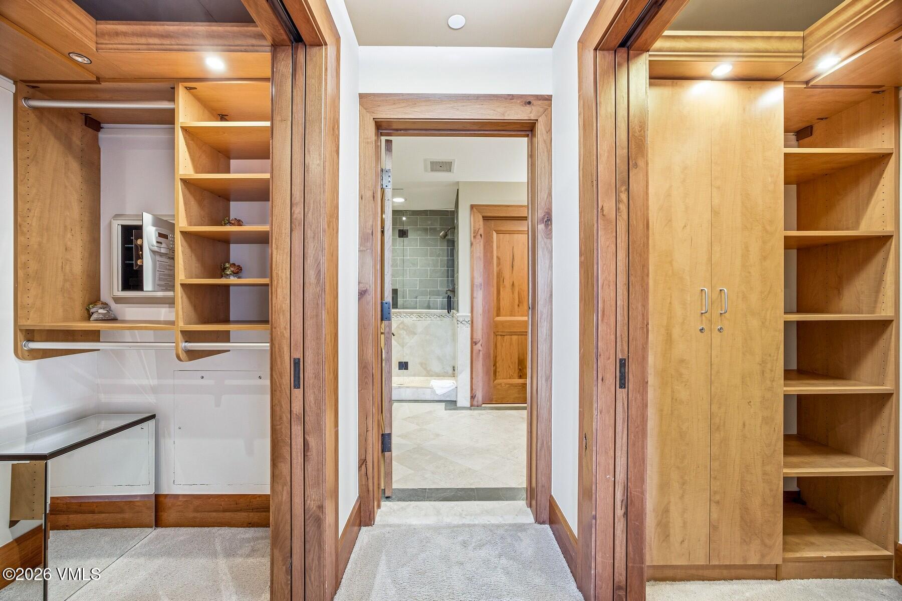 335 Hummingbird Drive B304