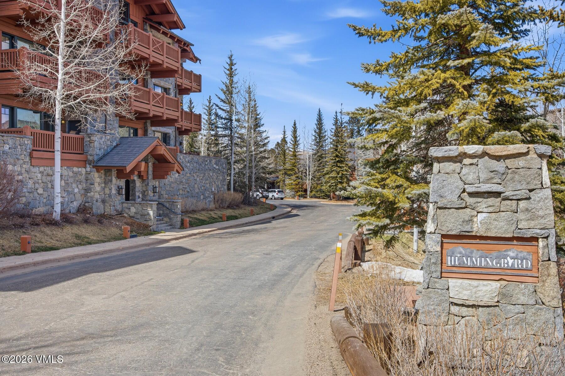 335 Hummingbird Drive B304