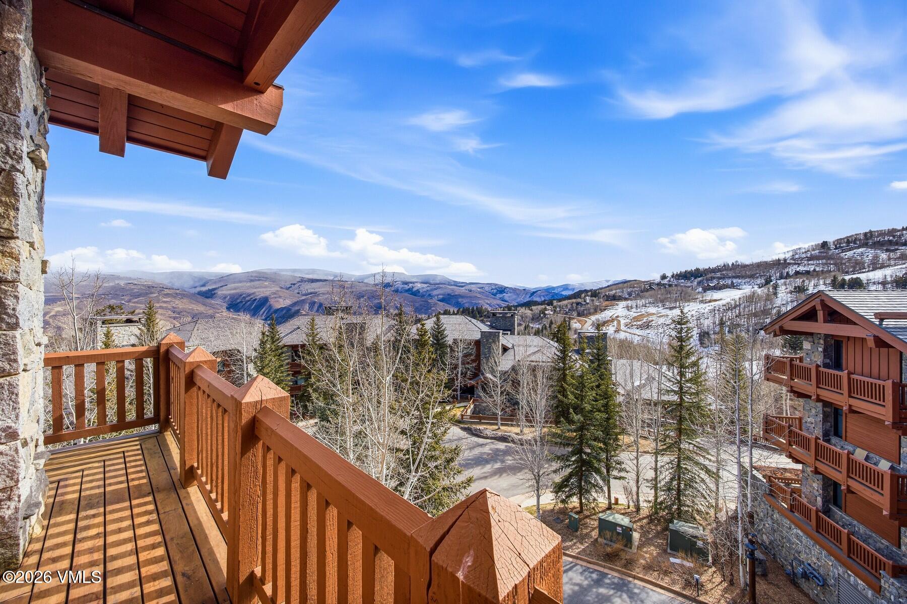 335 Hummingbird Drive B304