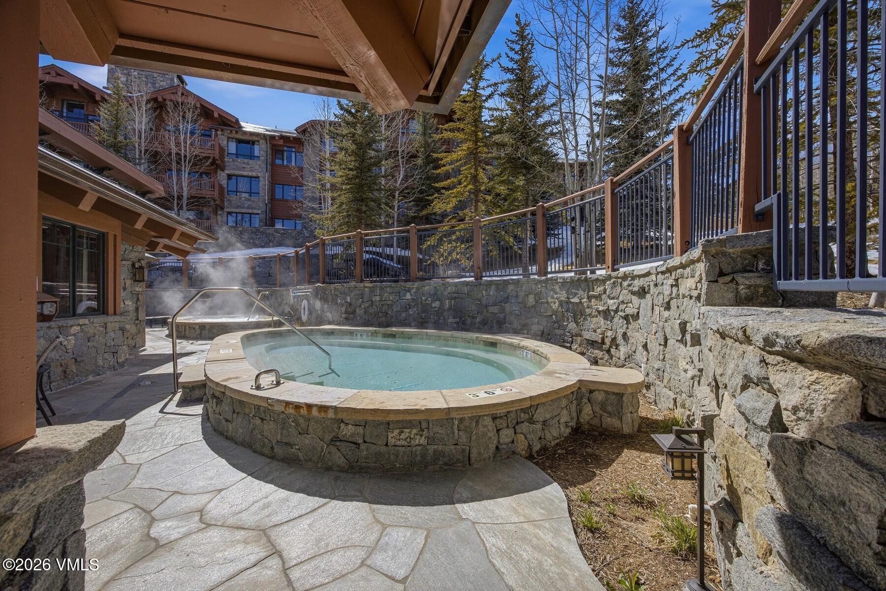 335 Hummingbird Drive B304