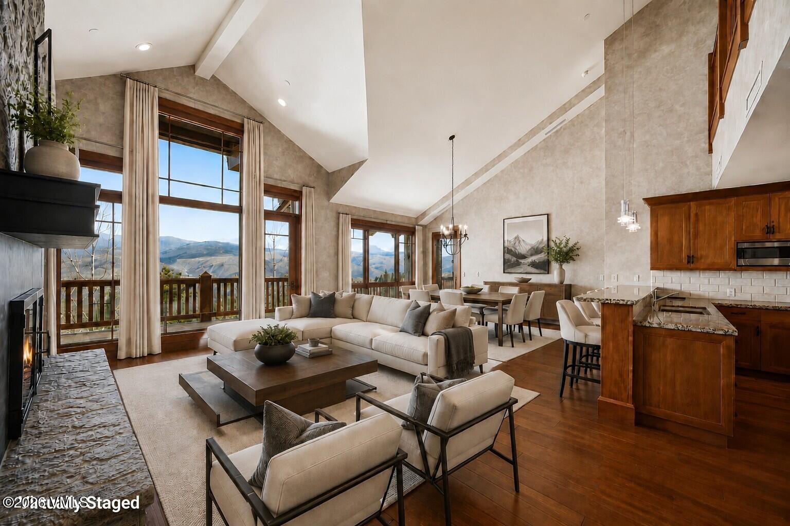 335 Hummingbird Drive B304