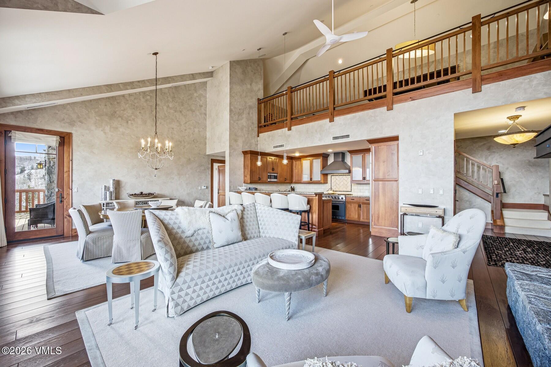 335 Hummingbird Drive B304