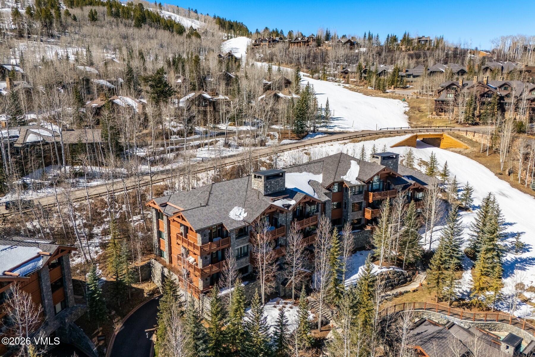 335 Hummingbird Drive B304