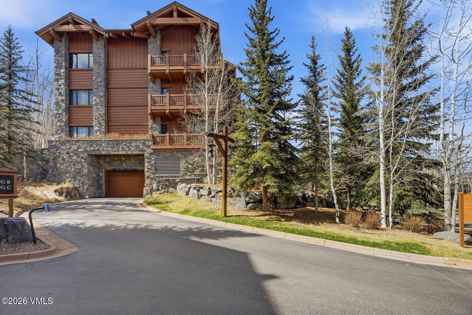335 Hummingbird Drive B304
