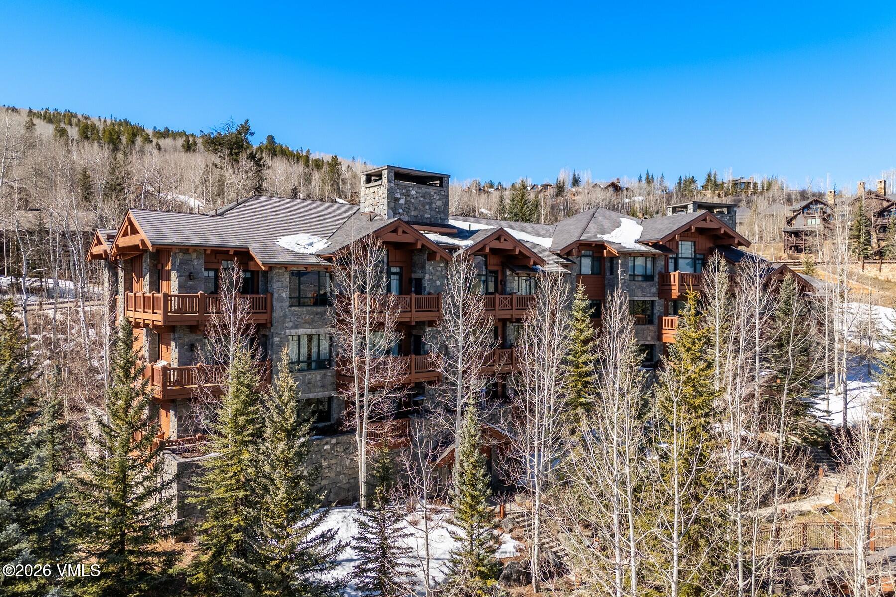 335 Hummingbird Drive B304