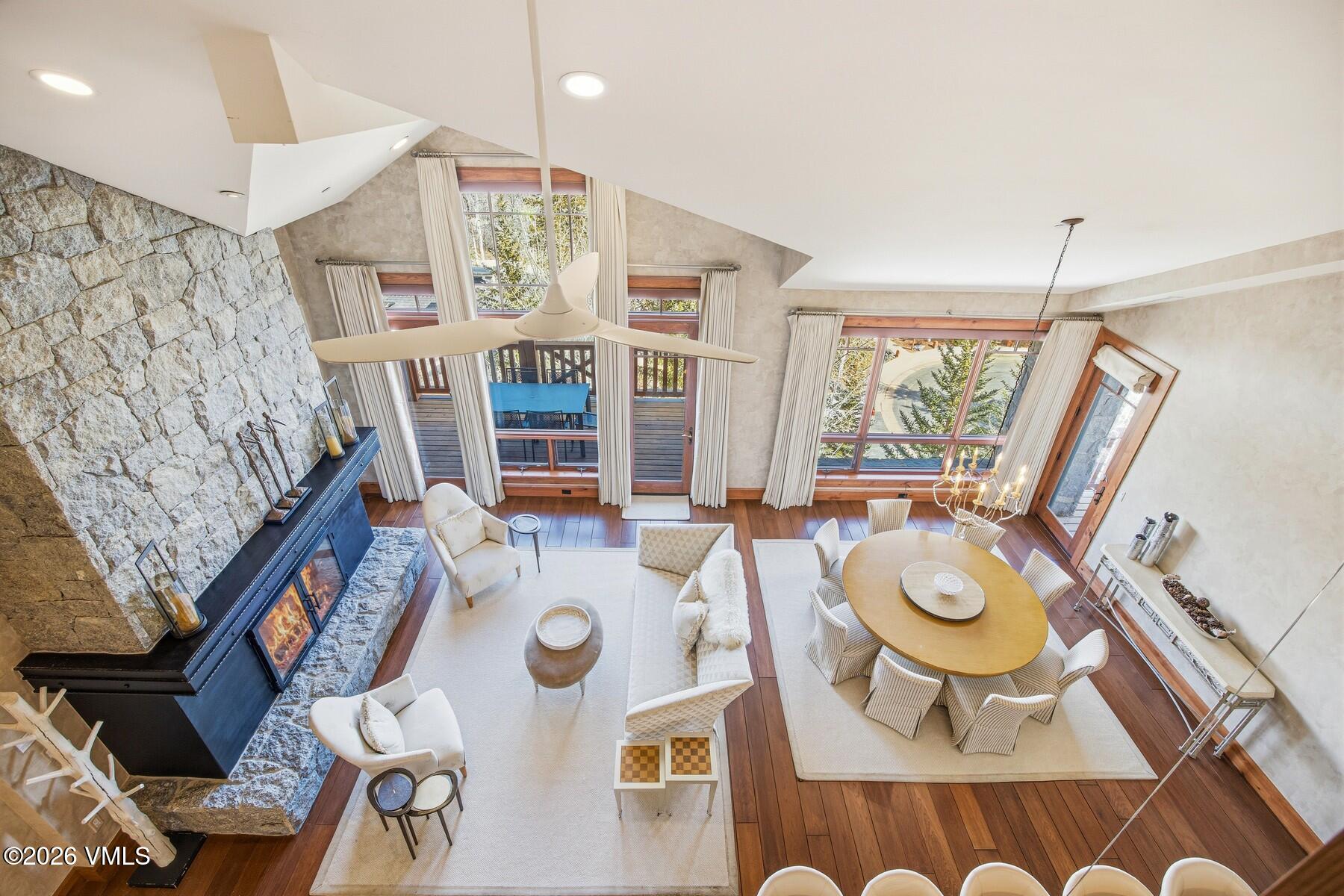 335 Hummingbird Drive B304