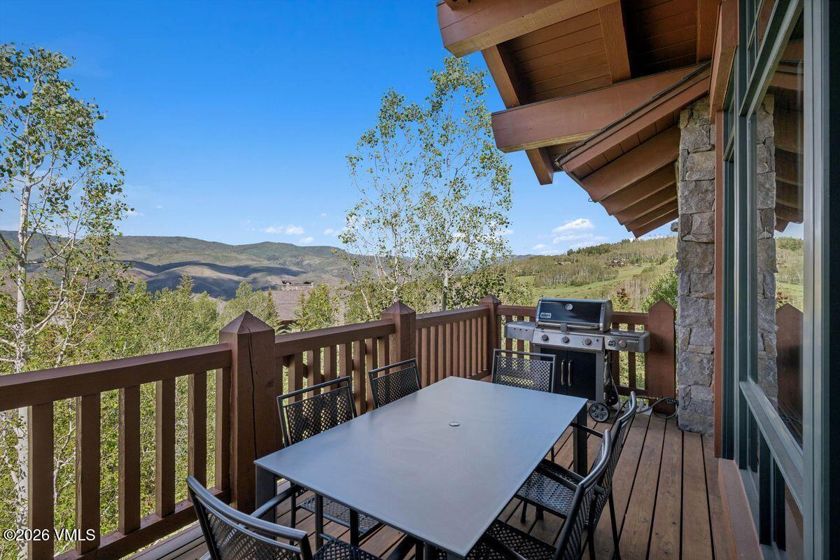 335 Hummingbird Drive B304
