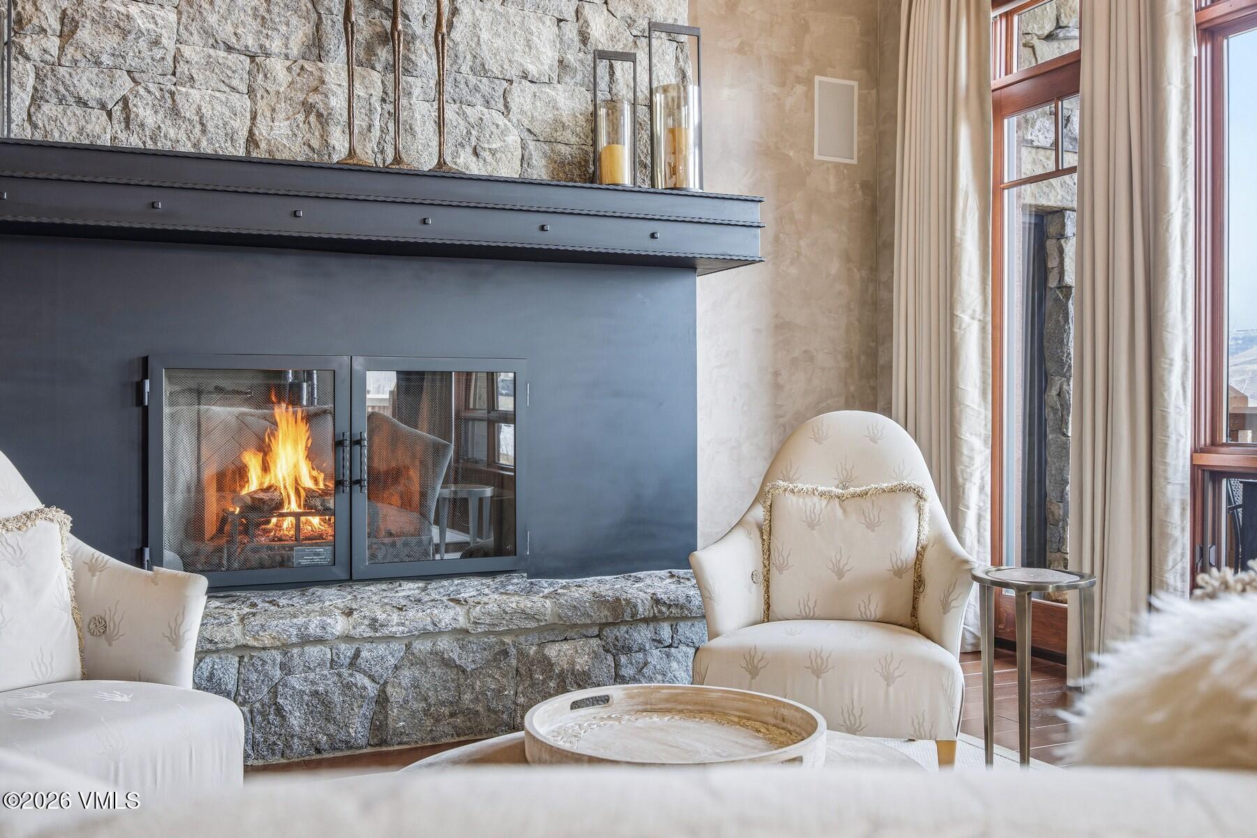 335 Hummingbird Drive B304