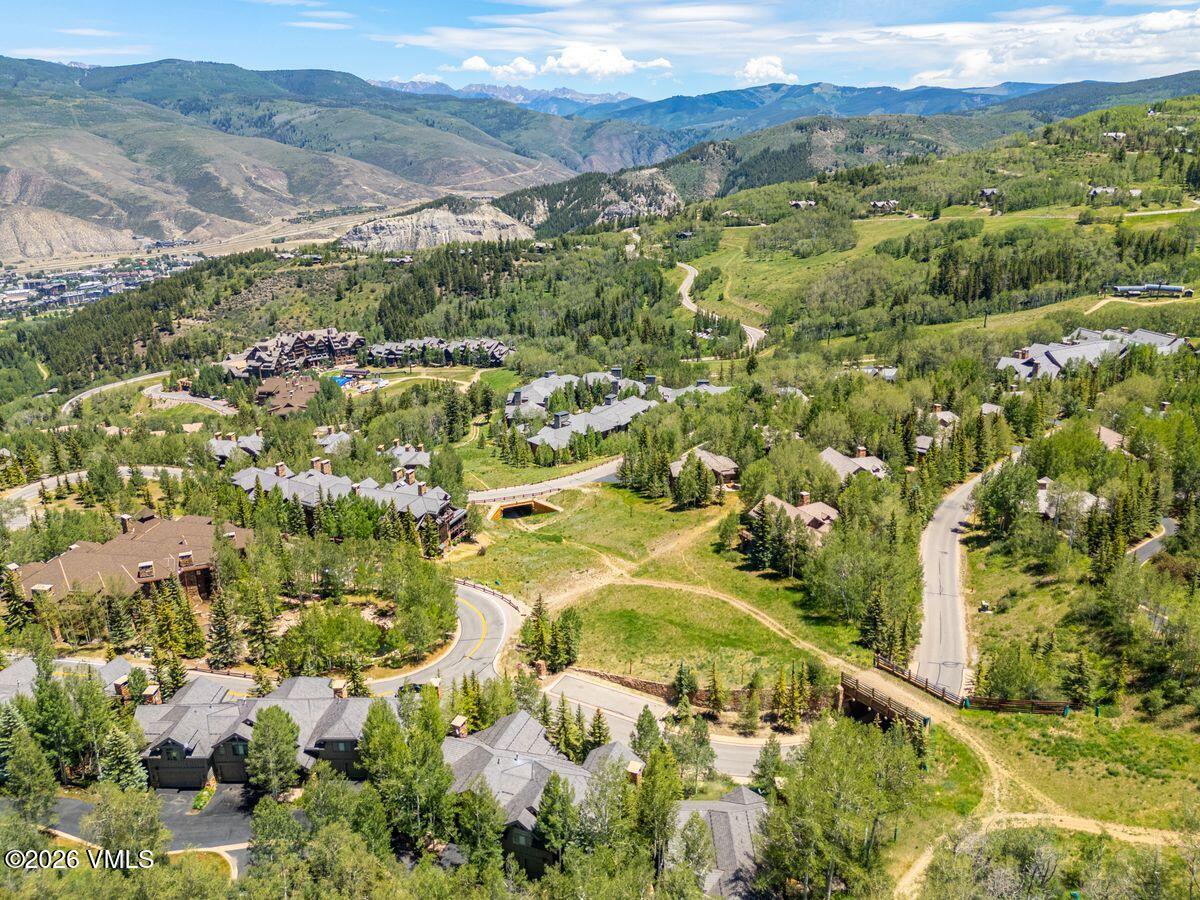 1252 Bachelor Ridge 9