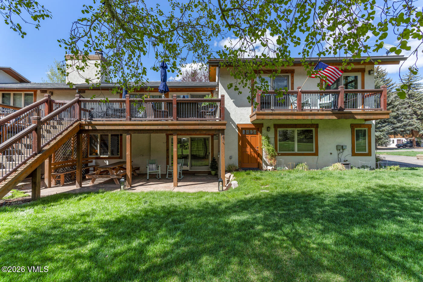 118 Larkspur Lane # 2