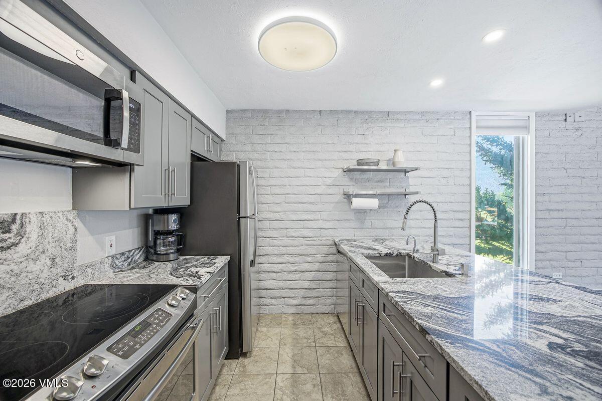 120 Gopher Road APT 14
