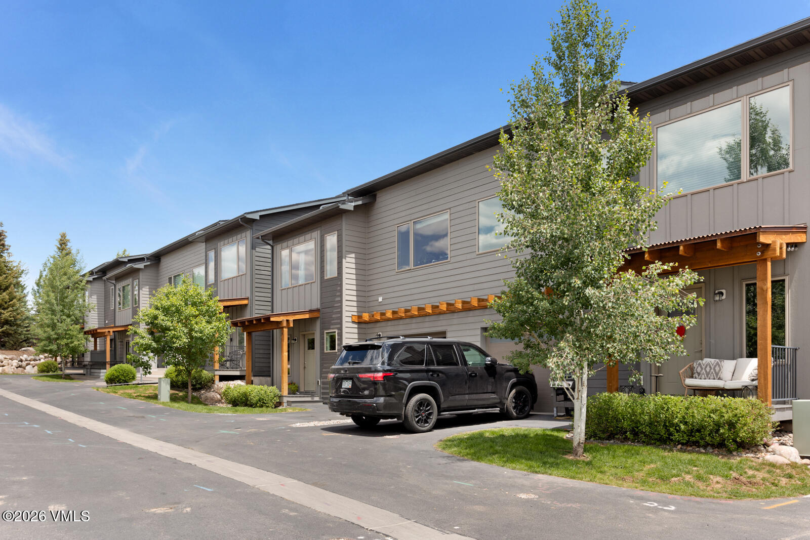 4 Uneva Court B1