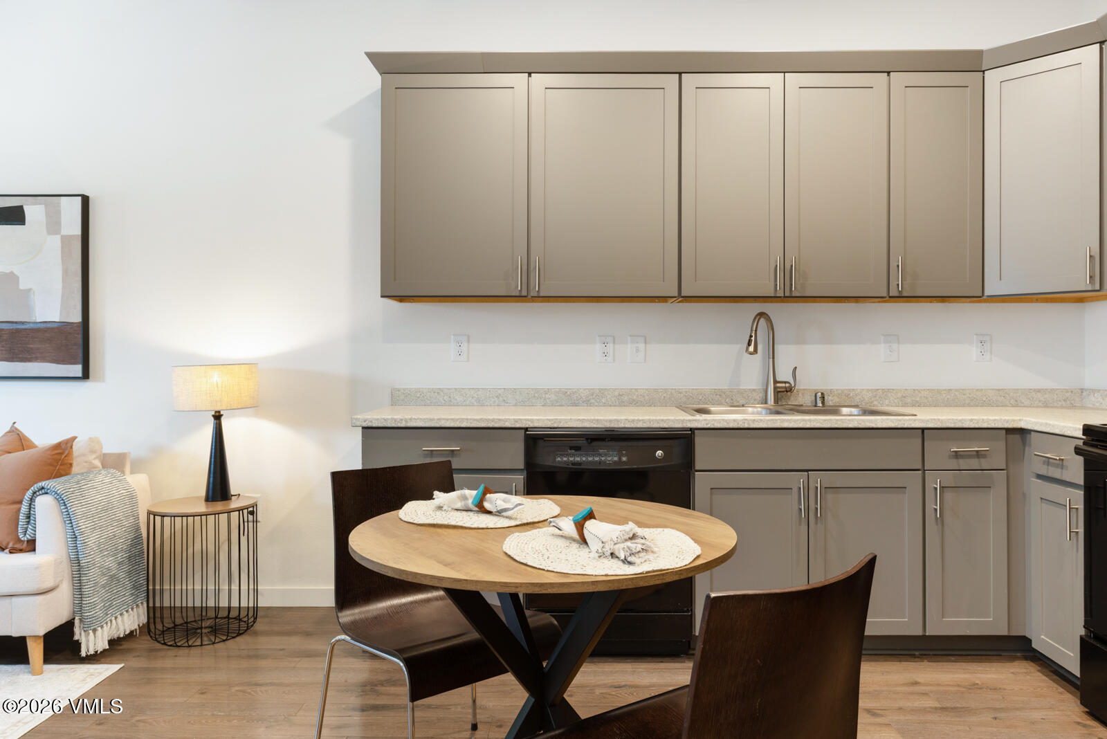 4 Uneva Court B1
