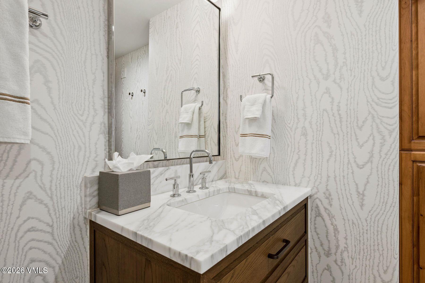 434 S Frontage Road E # 204