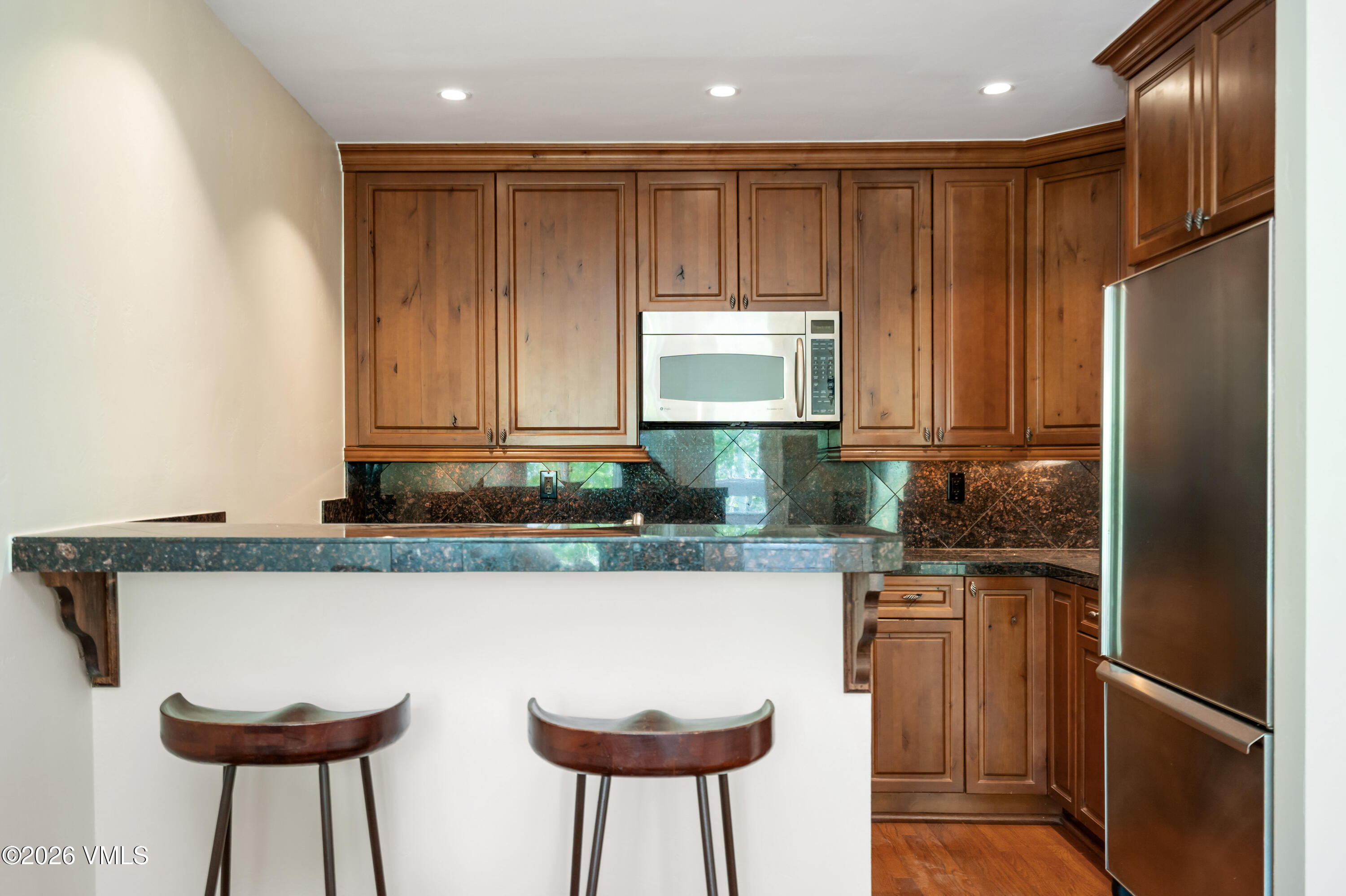 411 Eagle Drive 10