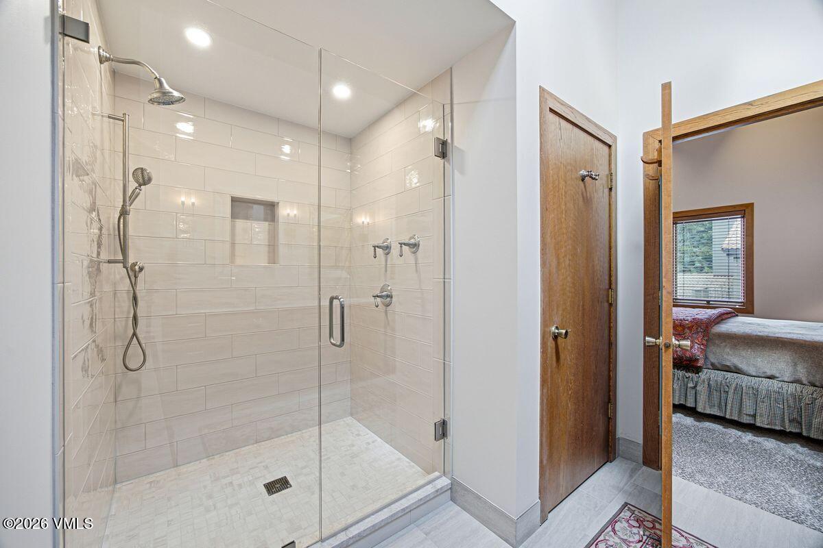640 Stone Creek # B