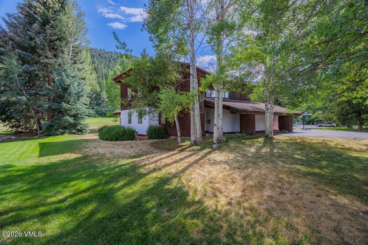 640 Stone Creek # B