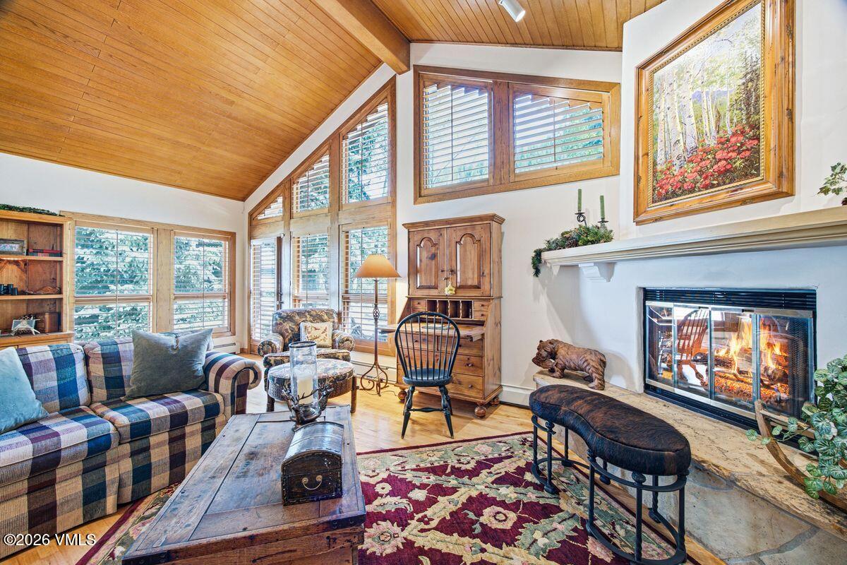 640 Stone Creek # B